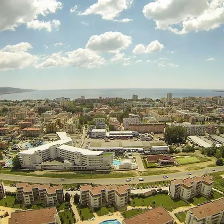 Apartment Studio В Апарт-Отеле «Holiday Fort Golf Club» *