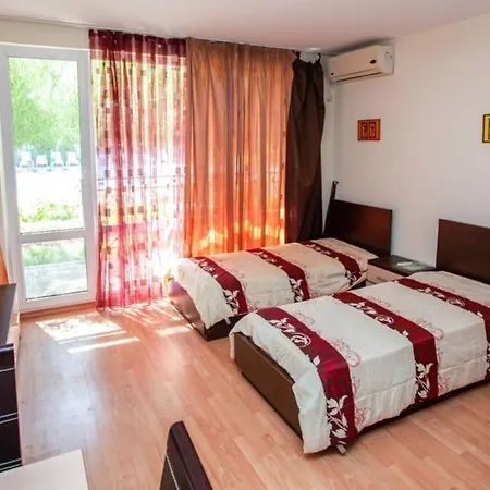 Studio В Апарт-Отеле «Holiday Fort Golf Club» * 써니비치