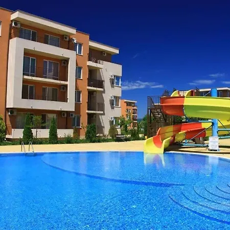 Studio В Апарт-Отеле «Holiday Fort Golf Club» *