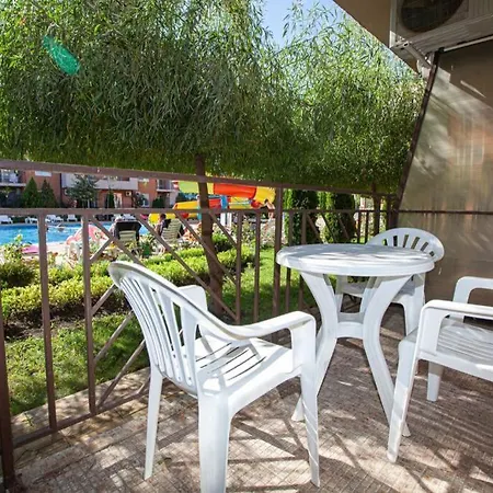 Appartamento Studio В Апарт-Отеле «Holiday Fort Golf Club» Sunny Beach